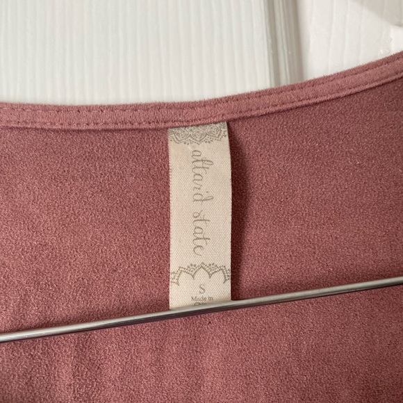 Altar'd State Top Size Small 0355 - Picture 2 of 5